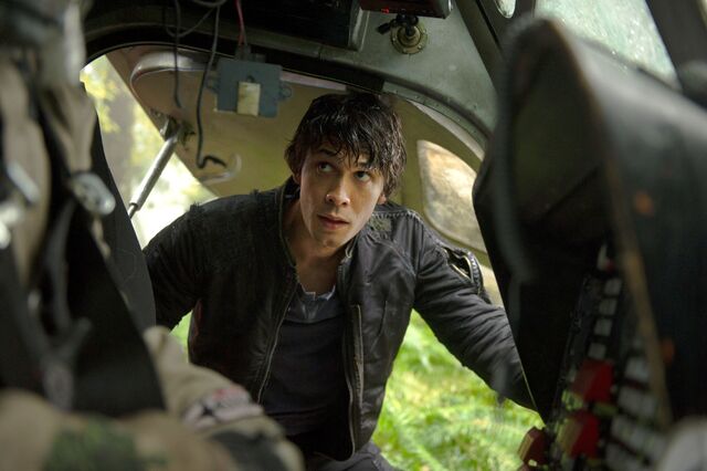 Datei:1x05 Bellamy.jpg