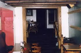 Performance Room of Chicago's red Lion Pub.