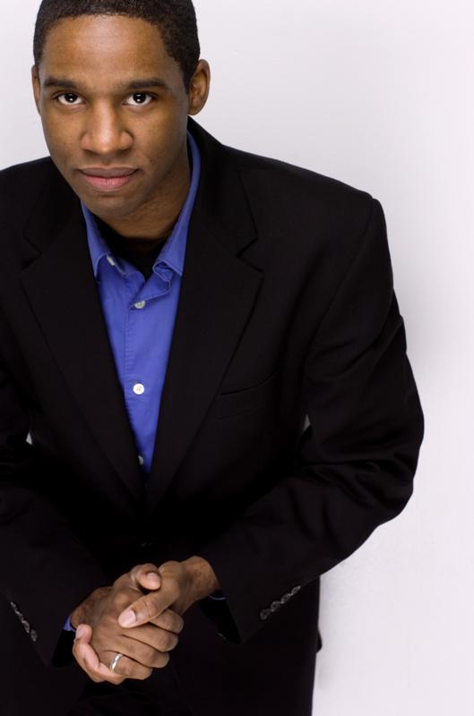 Michael-Pogue-Headshot