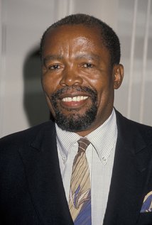 Zakes Mokae - photo