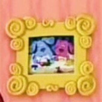 List Of Living Room Picture Frame Pictures Blue S Clues Wiki