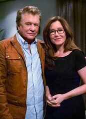 berenger tom crimes major mary mcdonnell sharon raydor wife husband reunites star jack shows wikia michael guest majorcrimestv her