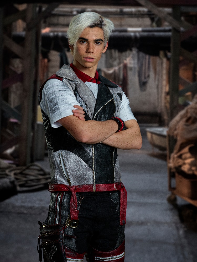 descendants 3 dolls carlos