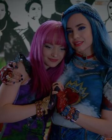 Mal And Evie Descendants Wiki Fandom