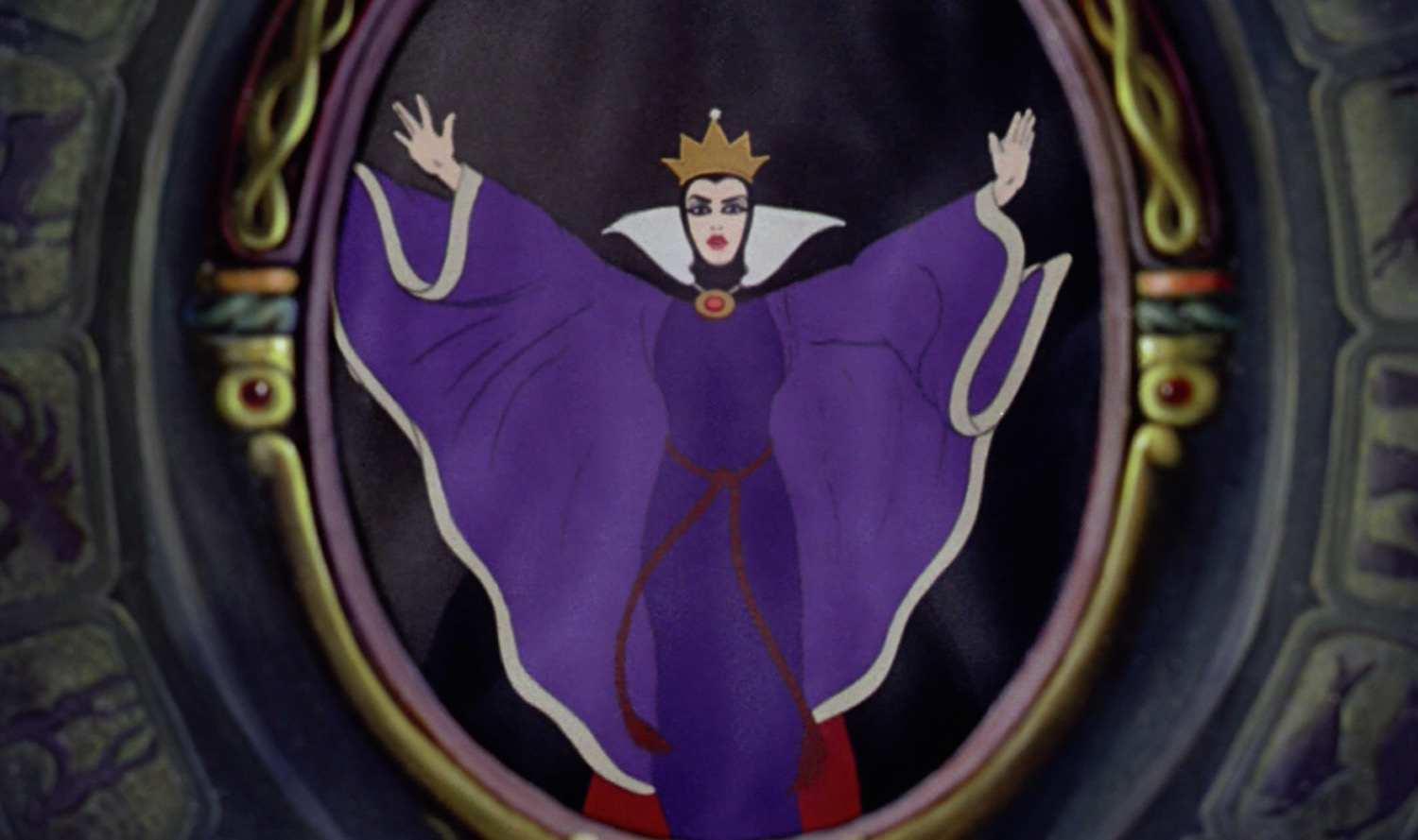evil queen magic mirror