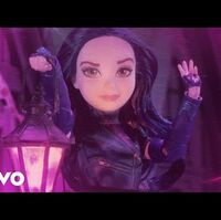 Keep Your Head On Halloween Descendants Wiki Fandom