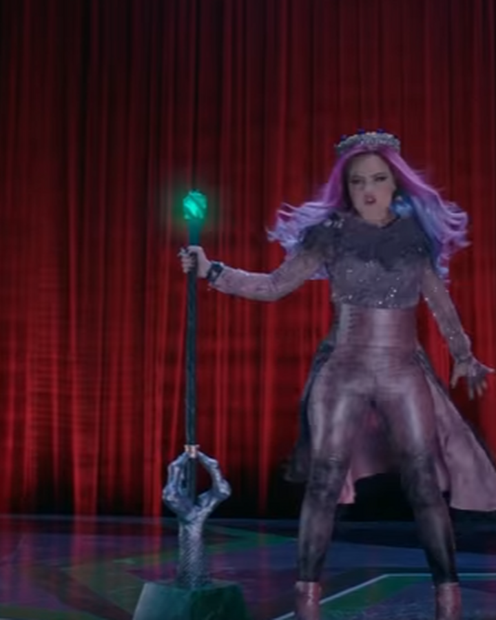 Queen Of Mean Descendants Wiki Fandom - descendants 3 roblox song id