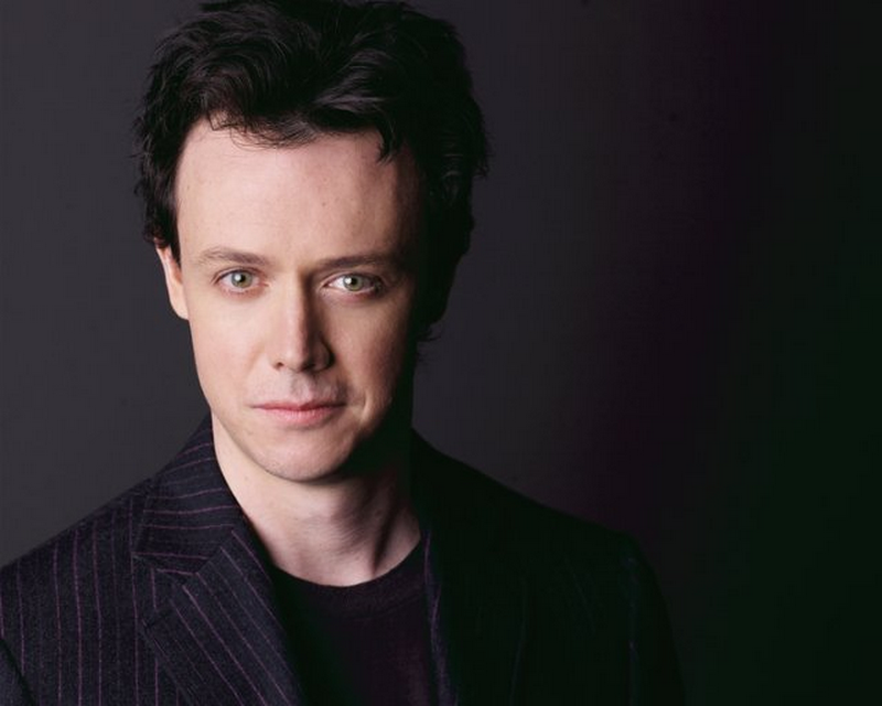 Реймонд рид. Adam reid. Adam reid. Adam reid and easton gray. Adam reid.