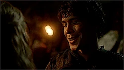 Résultat de recherche d'images pour "gif animé the 100 bellarke"