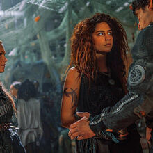 Luna The 100 Wiki Fandom