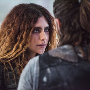Luna The 100 Wiki Fandom