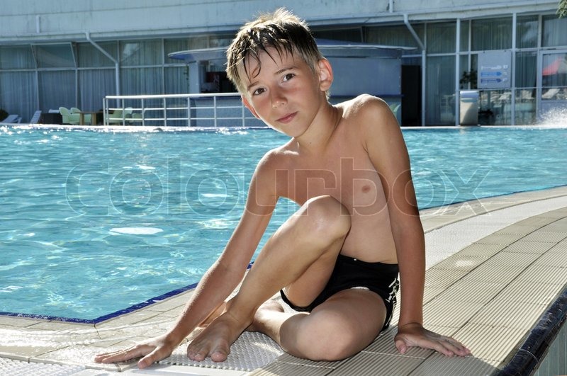 nude woman having sex gif naked ladie in pool siting on boy