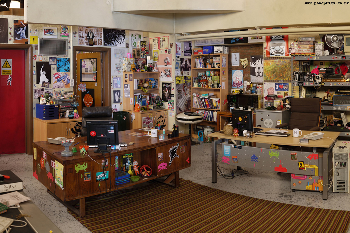 It Department The Crowd Wiki Fandom Ed By Wikia Bat It Department