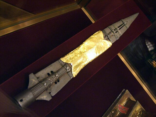 File:The spear of destiny.jpg