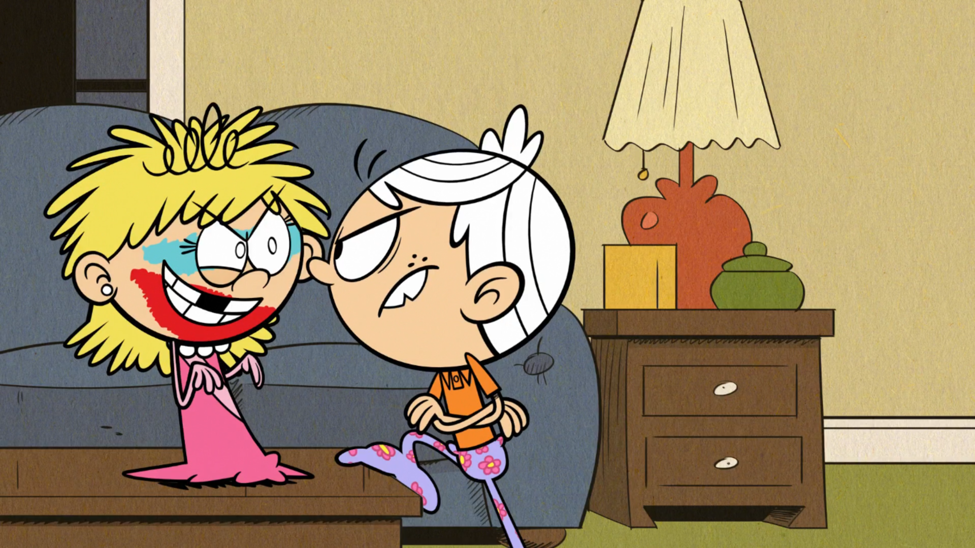 Image  S1E07B Linc vs Lola.png  The Loud House Encyclopedia  FANDOM