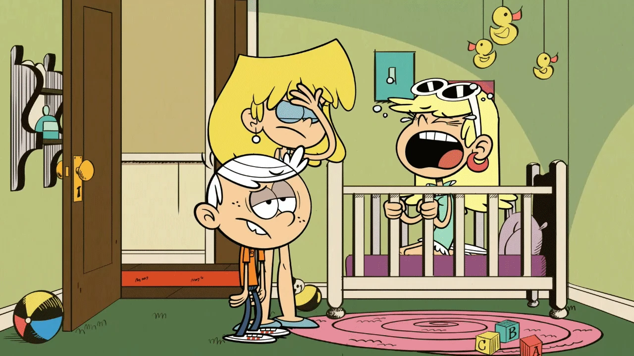 Image S1E08B Leni crying like a baby.gif The Loud House
