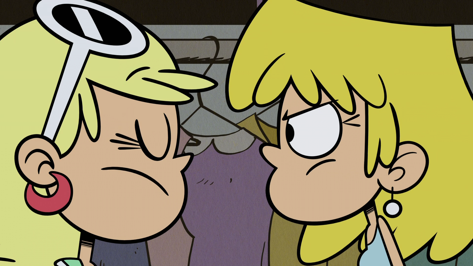 Image - S2E20A Lori mad at Leni.png | The Loud House Encyclopedia