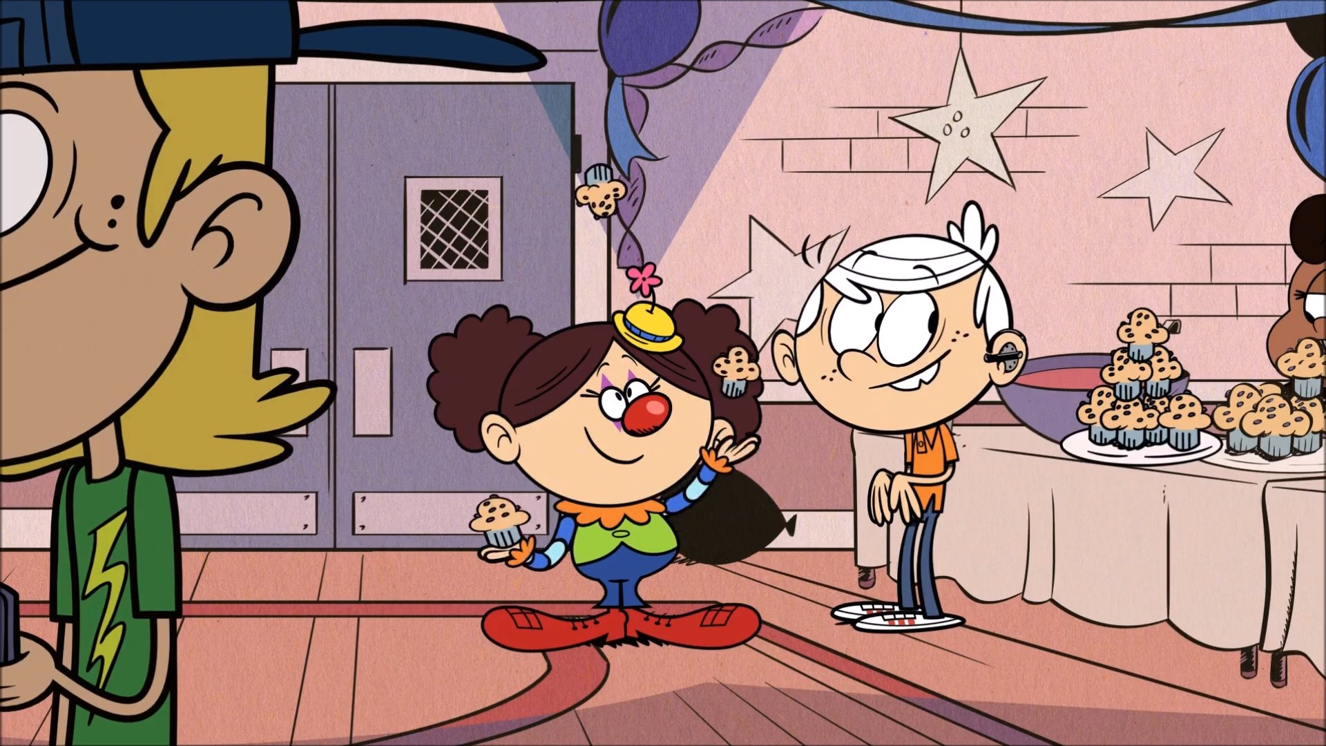 Image - S1E22A Giggles juggling muffins.jpg | The Loud House ...