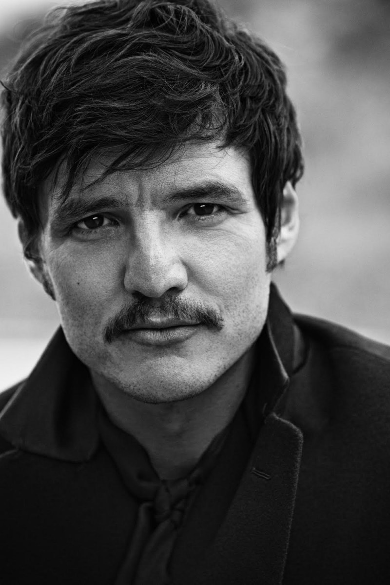 Pedro Pascal red viper