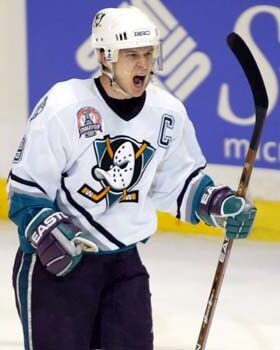 paul kariya mighty ducks jersey