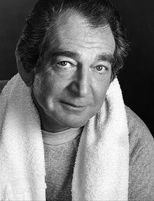 Leonard stone