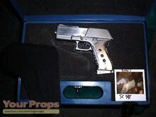 The gun 1