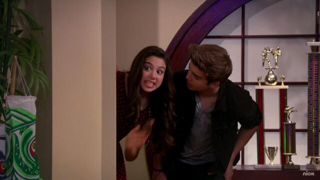 File:Thundermans Have An Ice Birthday 31.jpg