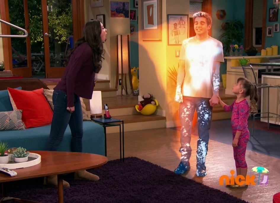 Image Phoebe Unfreezes Max The Thundermans Wiki Fandom Powered By Wikia 7335