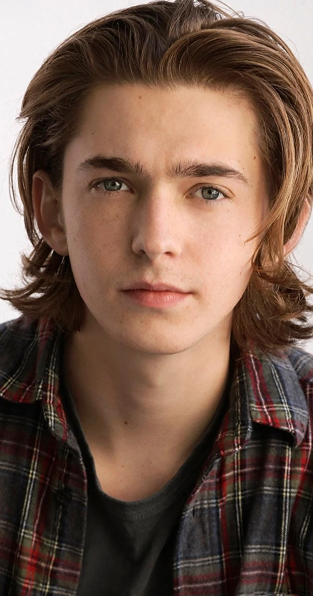Austin Abrams The Walking Dead Wiki FANDOM powered by Wikia