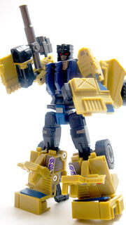 M001