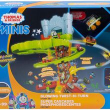 thomas minis twist and turn stunt set