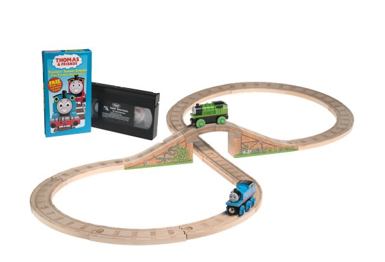 thomas wooden railway figure 8 set