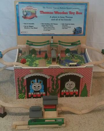 thomas the train wooden toy box