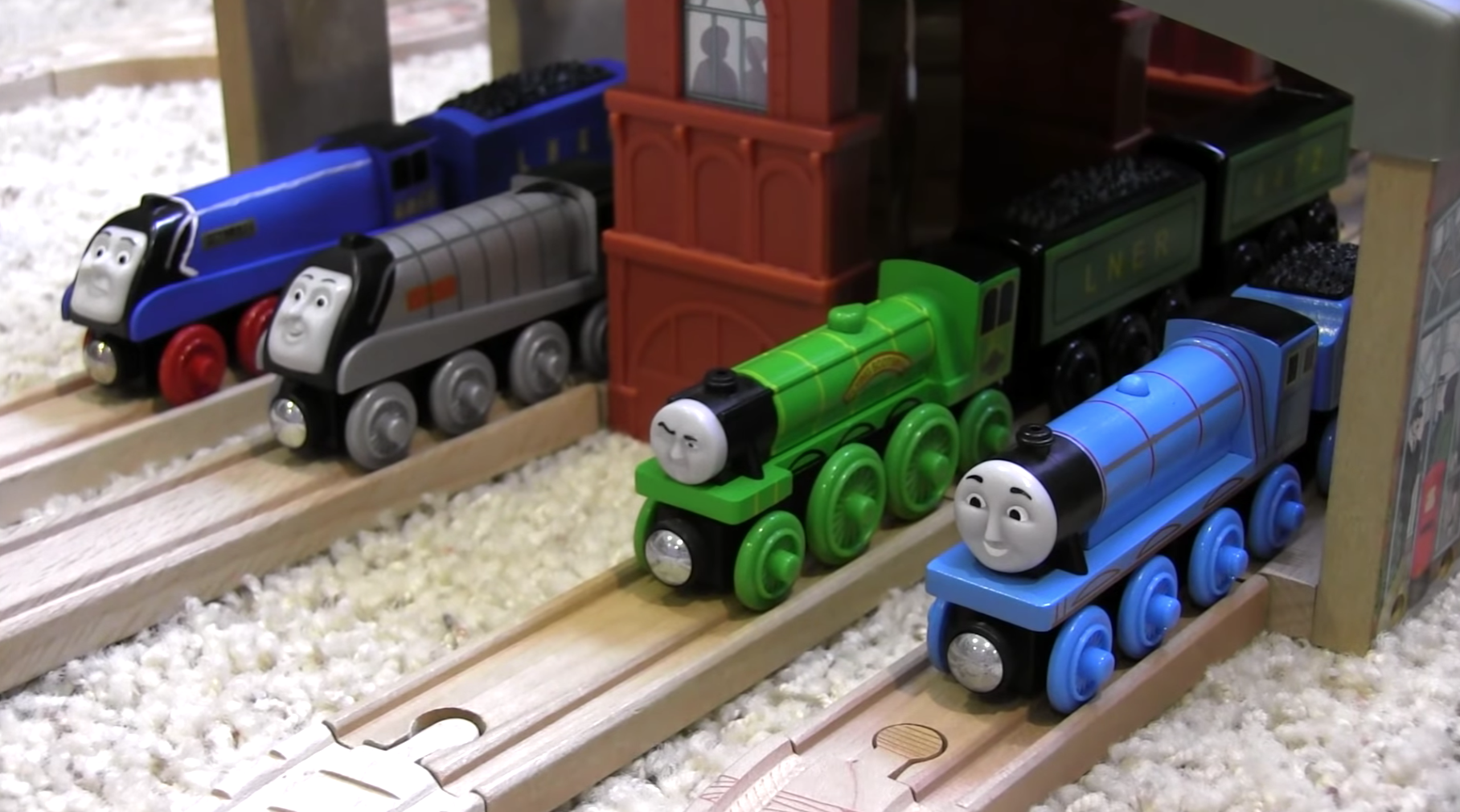 thomas and friends wooden engines