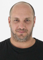 CésarDíazCapillaDoblaje