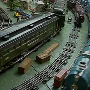 standard gauge toy trains