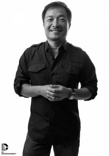 2607669-jim lee 01 576
