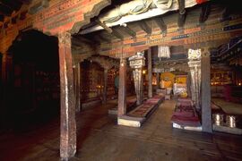 InsideHemisMonastery