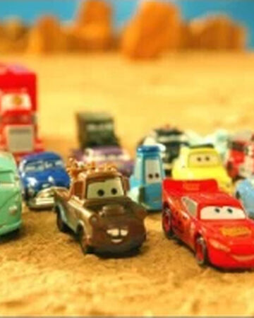 driving mcqueen cars toys tomica