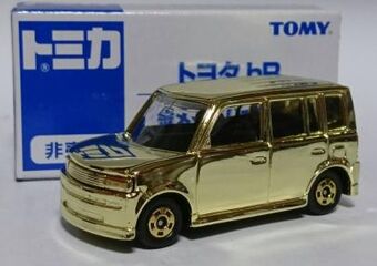 tomica toyota bb