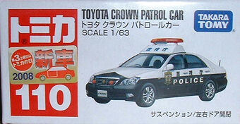 tomica toyota crown police car