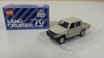 tomica toyota land cruiser