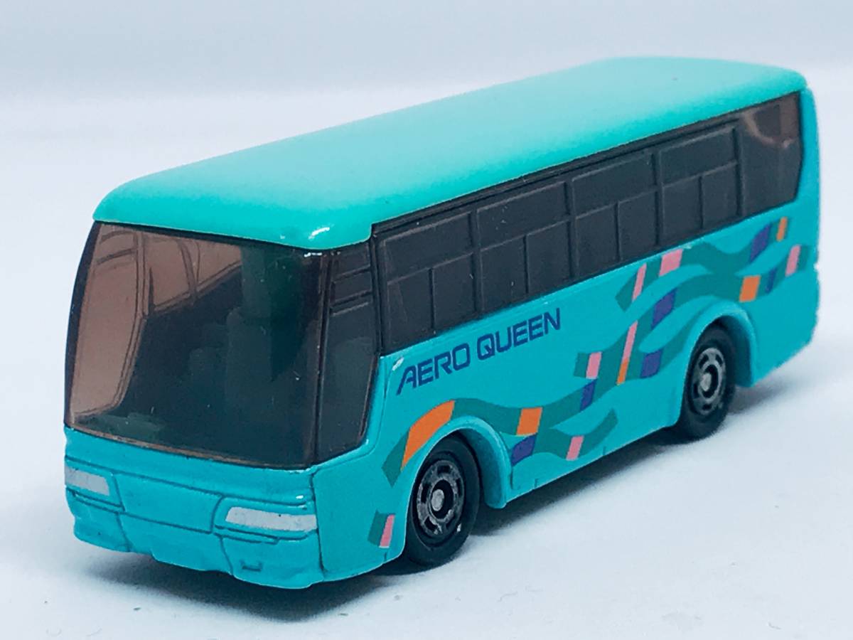 tomica mitsubishi fuso aero queen