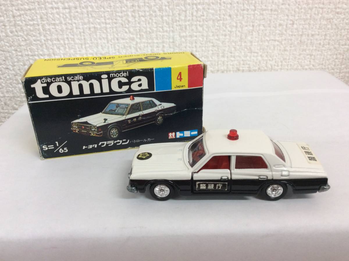 tomica toyota crown police car