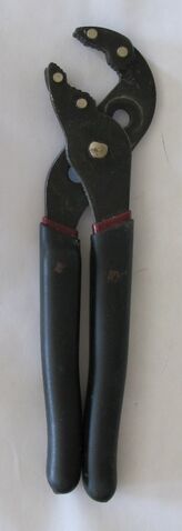 File:Pump Pliers 20120709 JSCC.jpg