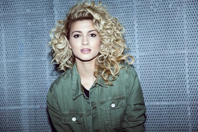 Tori Kelly Wikia | FANDOM powered by Wikia