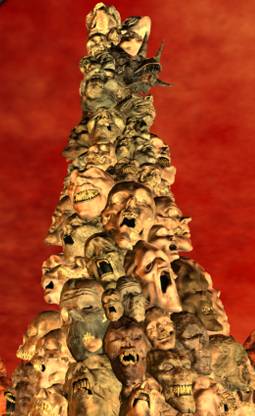 Pillar of Skulls low angle