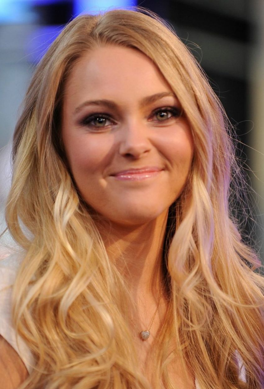 AnnaSophia Robb | Total Movies Wiki | FANDOM powered by Wikia