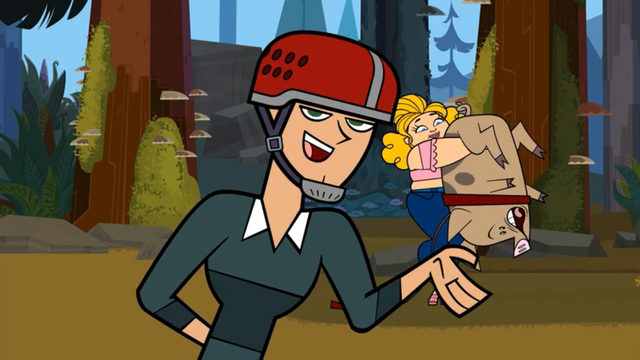 File:Topher hosting lol.png