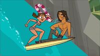 S03E24 Courtney i Alejnadro